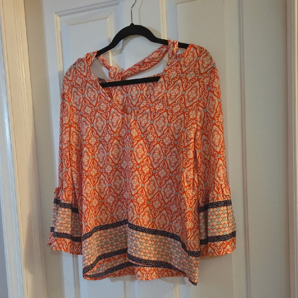 Gibson Women's Orange Patterned Top Small With Tie In Back